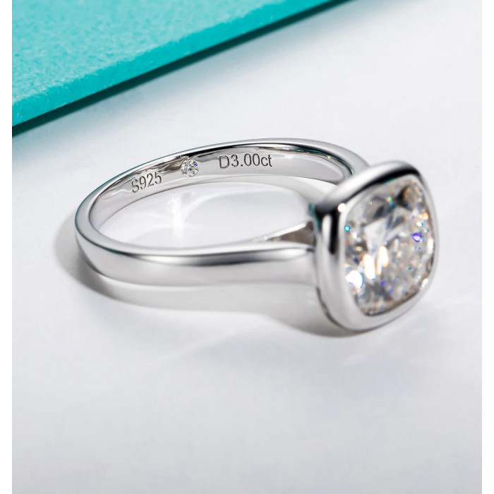 ESMELDA Bague Moissanite