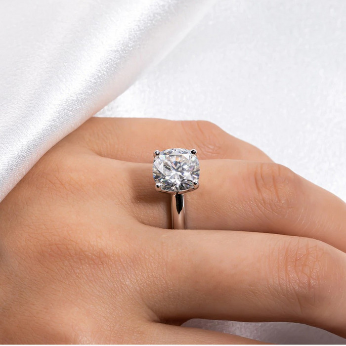 MYSTIKA Bague Moissanite