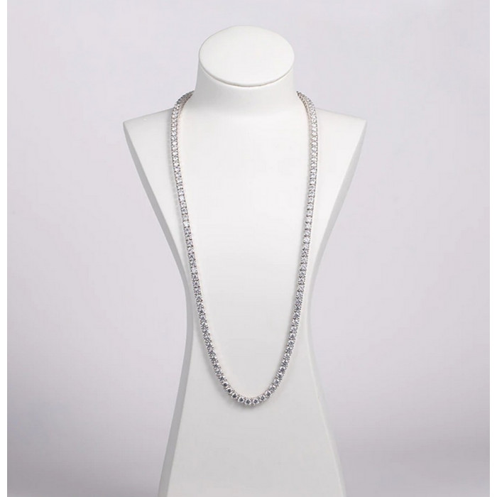 Ravissant collier Moissanite