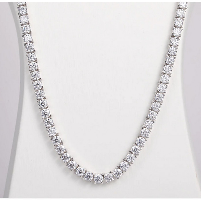 Ravissant collier Moissanite