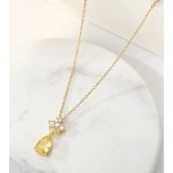 Pendentif femme