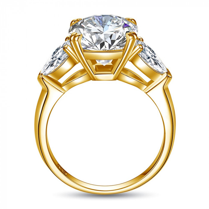 Shannon Bague Moissanite