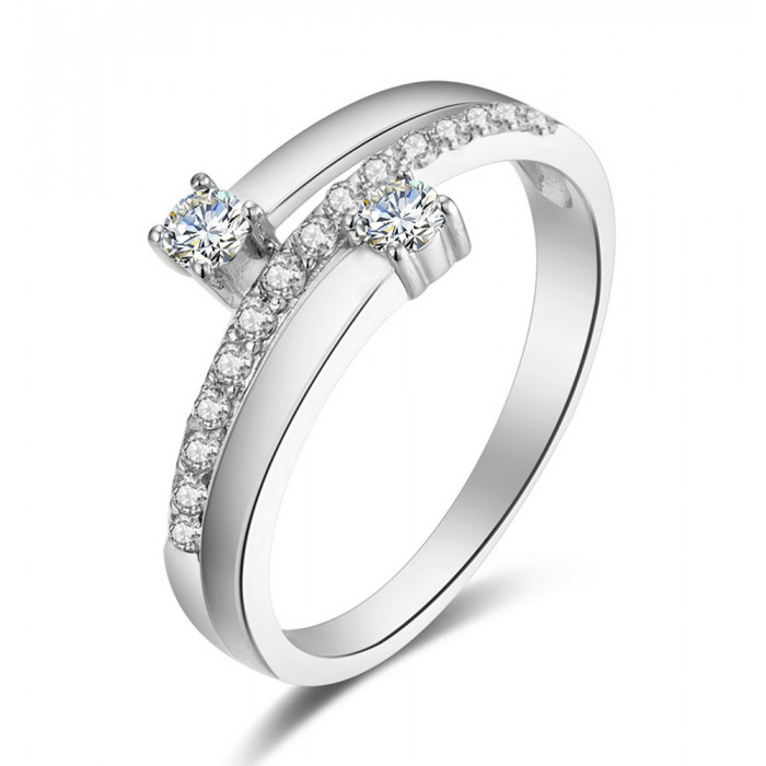 Youna Bague Moissanite