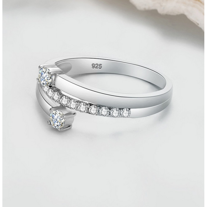 Youna Bague Moissanite
