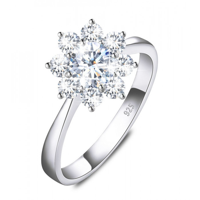 Astou Bague Moissanite