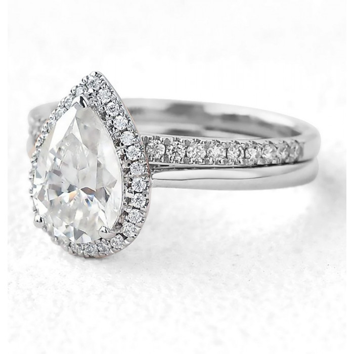 Shani bague Moissanite