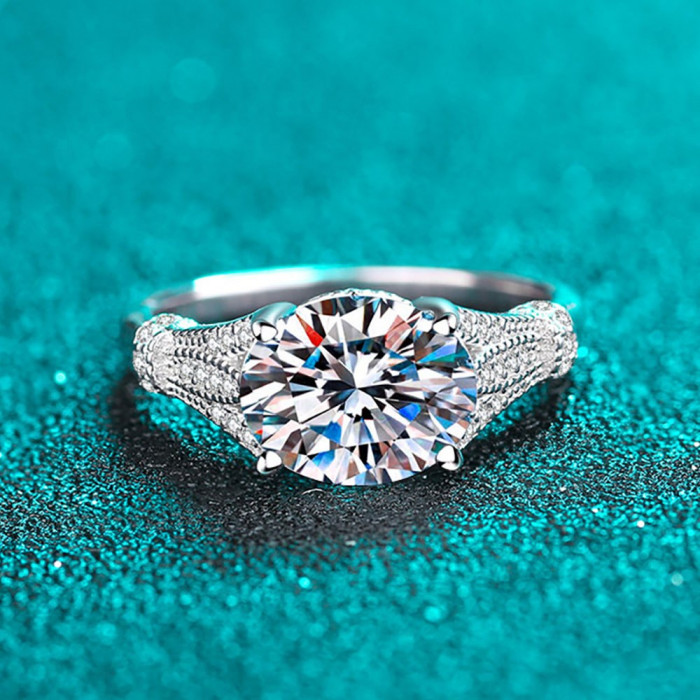 Petronille bague Moissanite