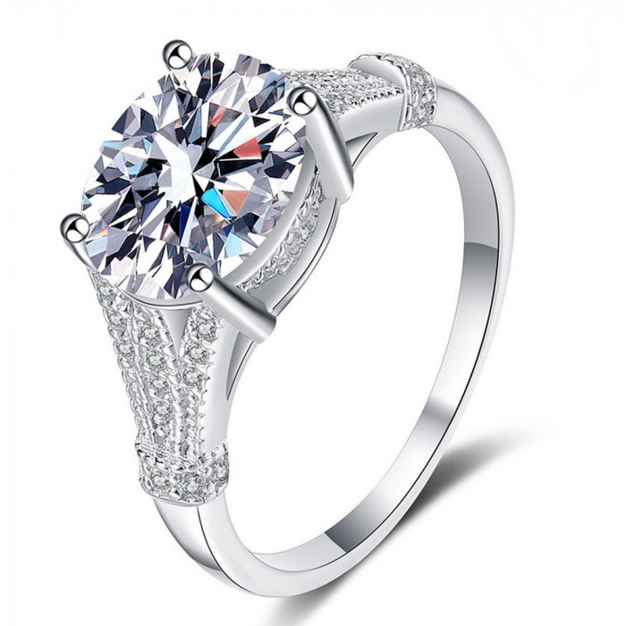 Petronille bague Moissanite
