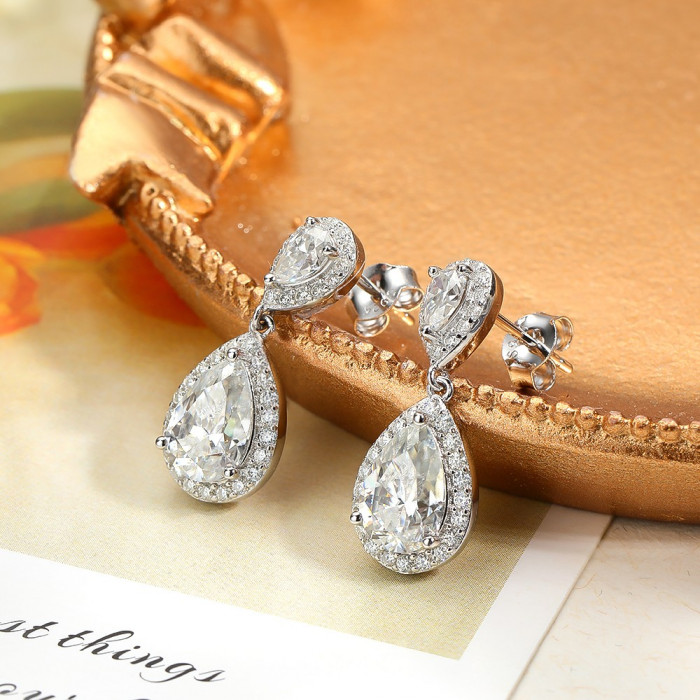 Athena Boucles d'oreilles Moissanites