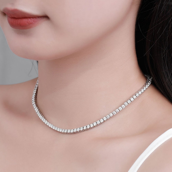 Emilia collier tennis Moissanite