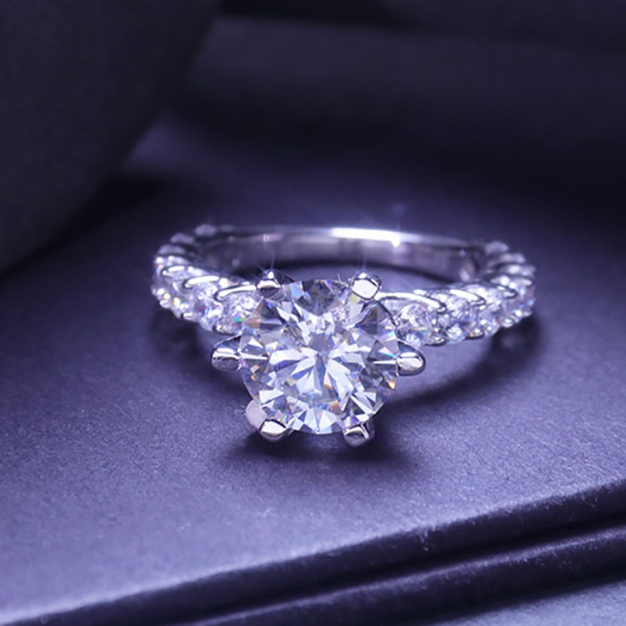 Wissam bague Moissanite
