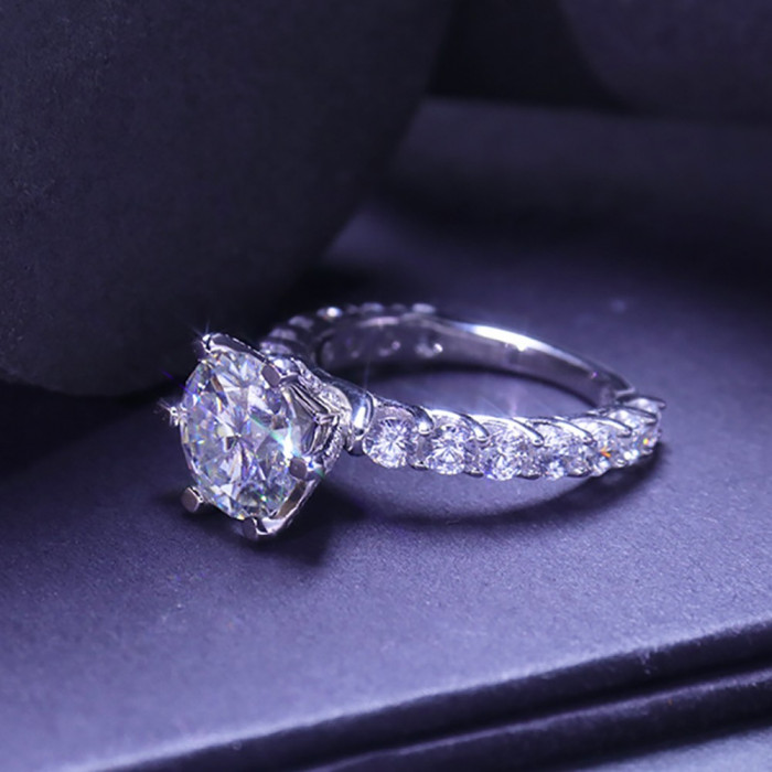 Wissam bague Moissanite