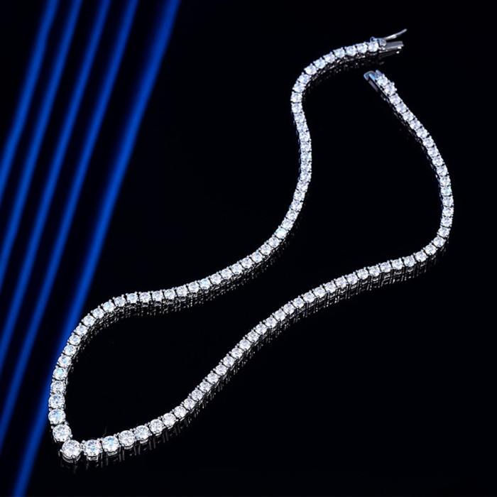Eileen Collier Moissanite