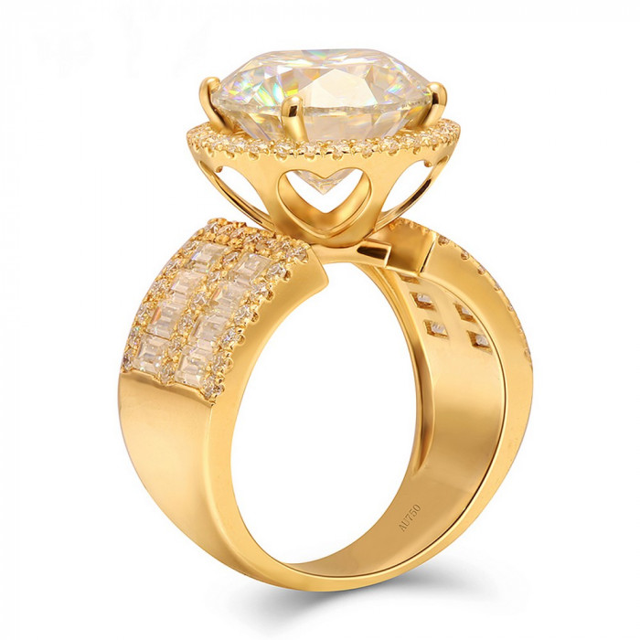 Isabella bague Moissanite en Or
