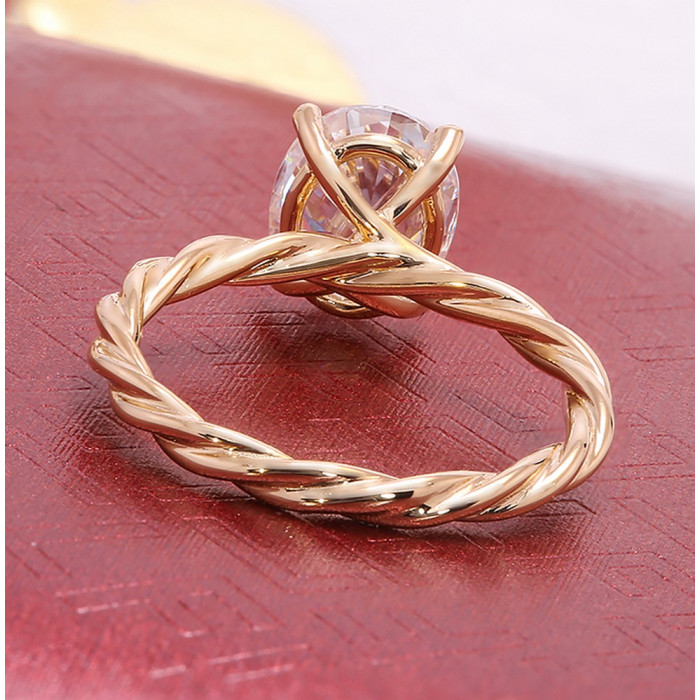 Lyla bague Moissanite en Or