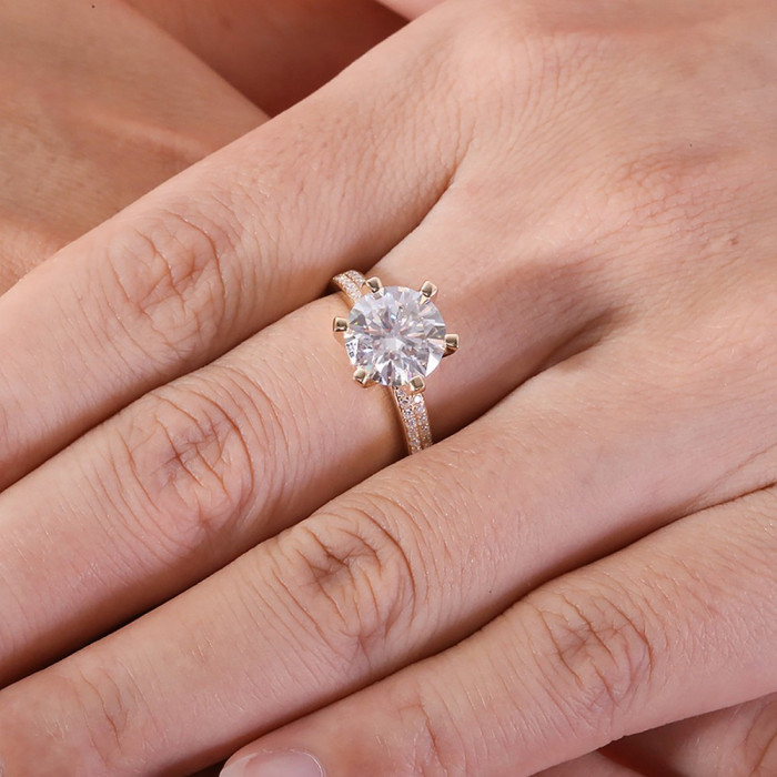 Saskia bague Moissanite en Or