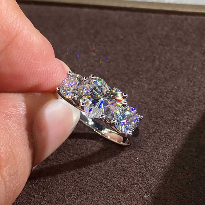 STEFANAELLE bague Moissanite en Or