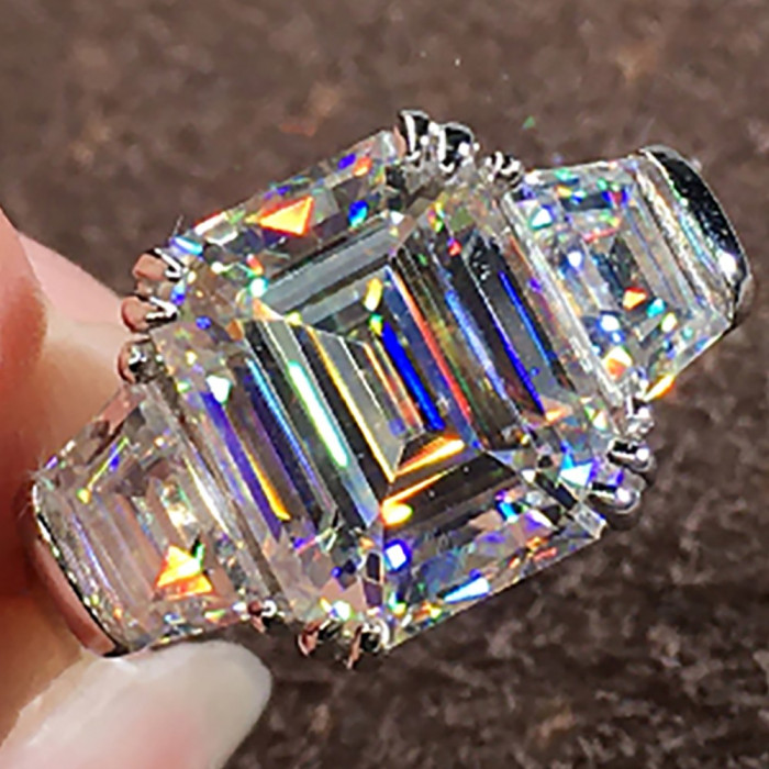 Yasmine bague Moissanite en Or