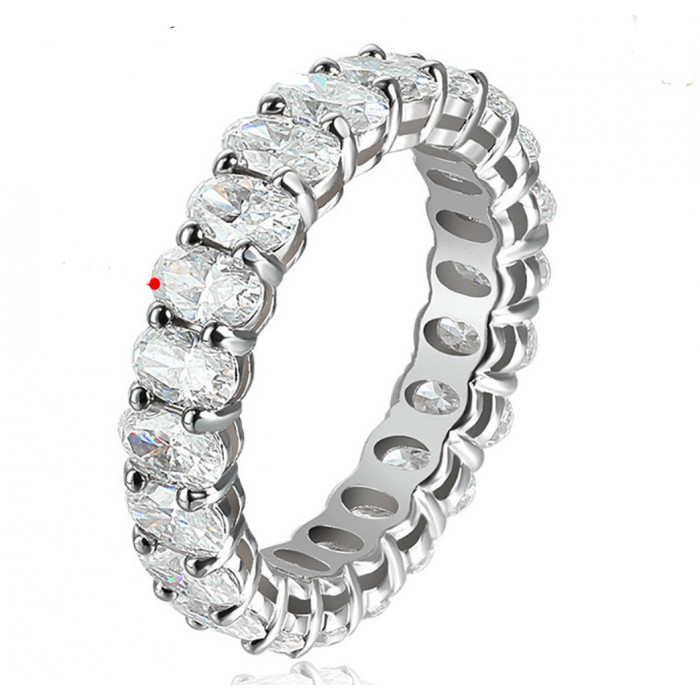 Leonora alliance Moissanite
