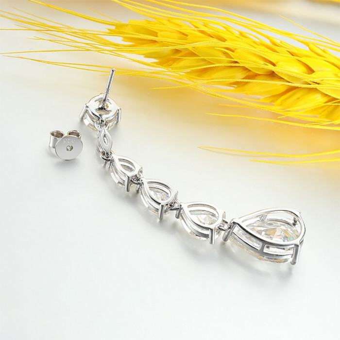 ELISABETH Boucles d'oreilles Moissanite