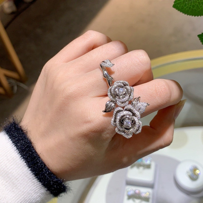CLARABELLA bague Moissanite