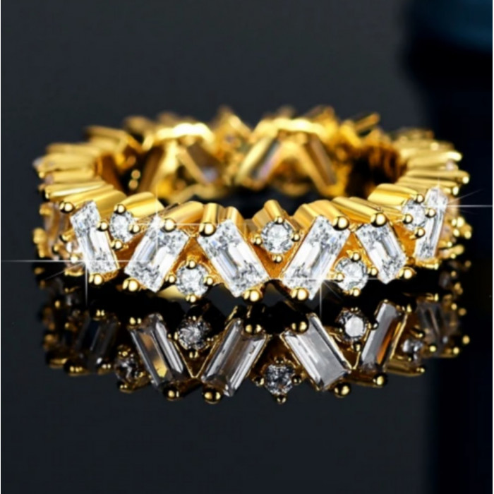 Elysa Bague Moissanite