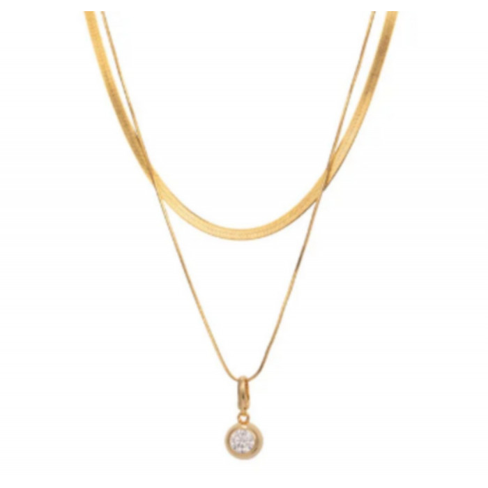 Noa Collier  Moissanite