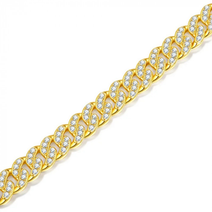 Elisabeth Collier  Moissanite