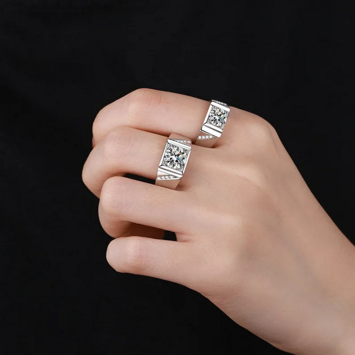 TRESOR Chevalière Moissanite en Or blanc18ct