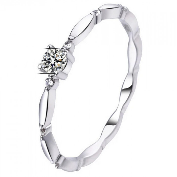 Kali Bague Moissanite