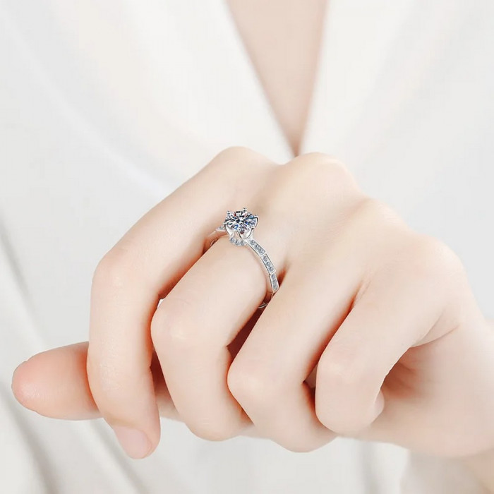 Keya Bague Moissanite en Or Blanc