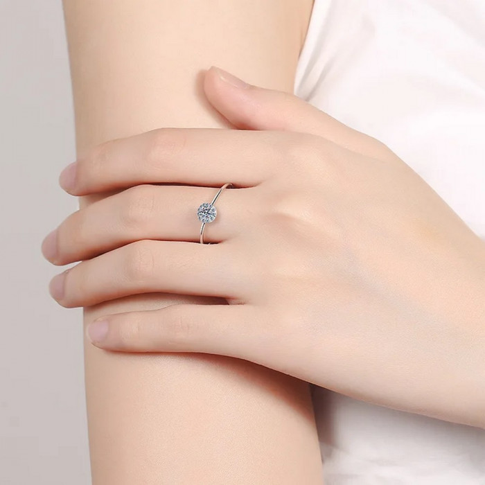 Rehana Bague Moissanite en Or Blanc