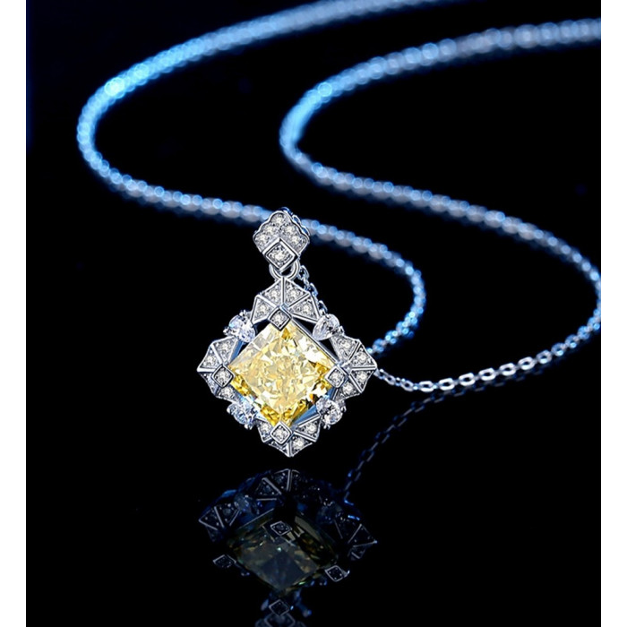 CALLIOPE Pendentif femme