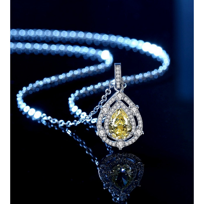 ALEXANDRINE Pendentif femme