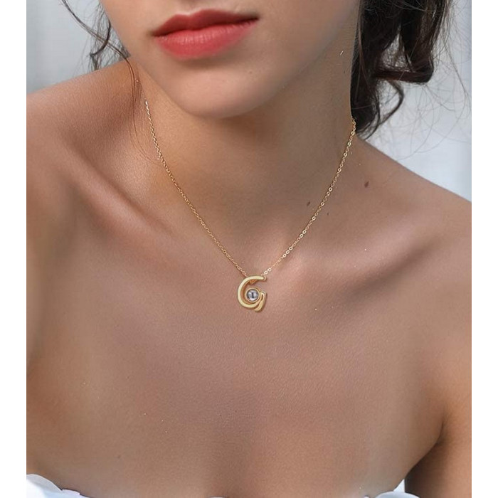 Pendentif lettre alphabet avec chaine