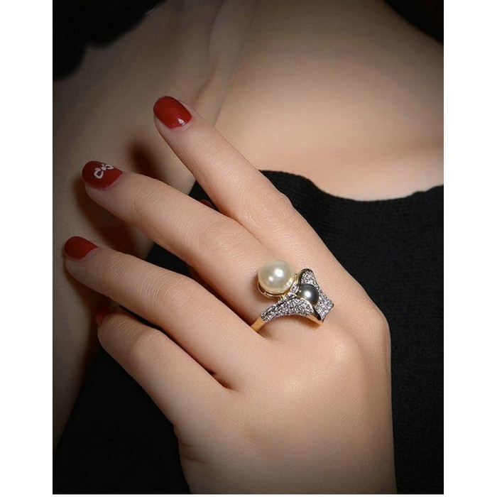 Bague Plaqué Or avec 2 perles et Oxyde De Zirconium