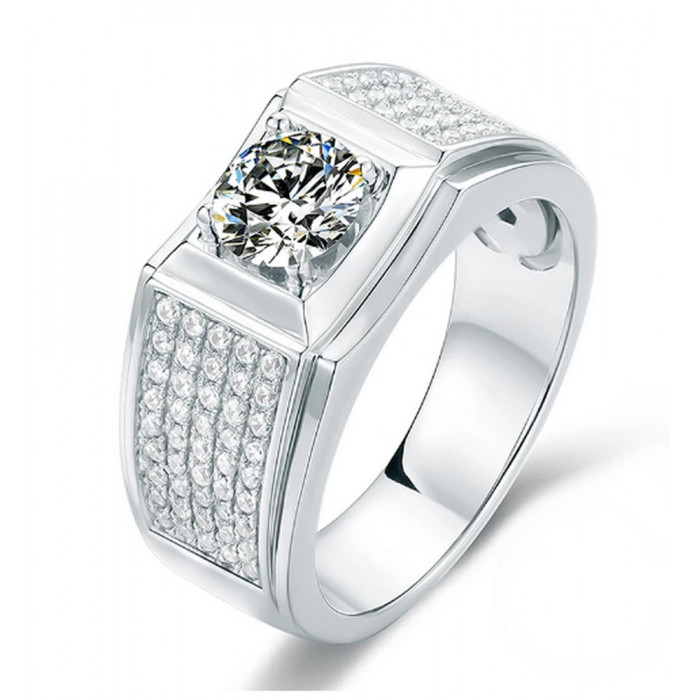 Chevalière avec Moissanite