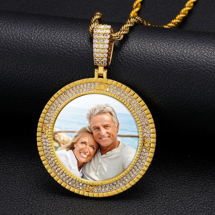 Pendentif médaillon personnalisable